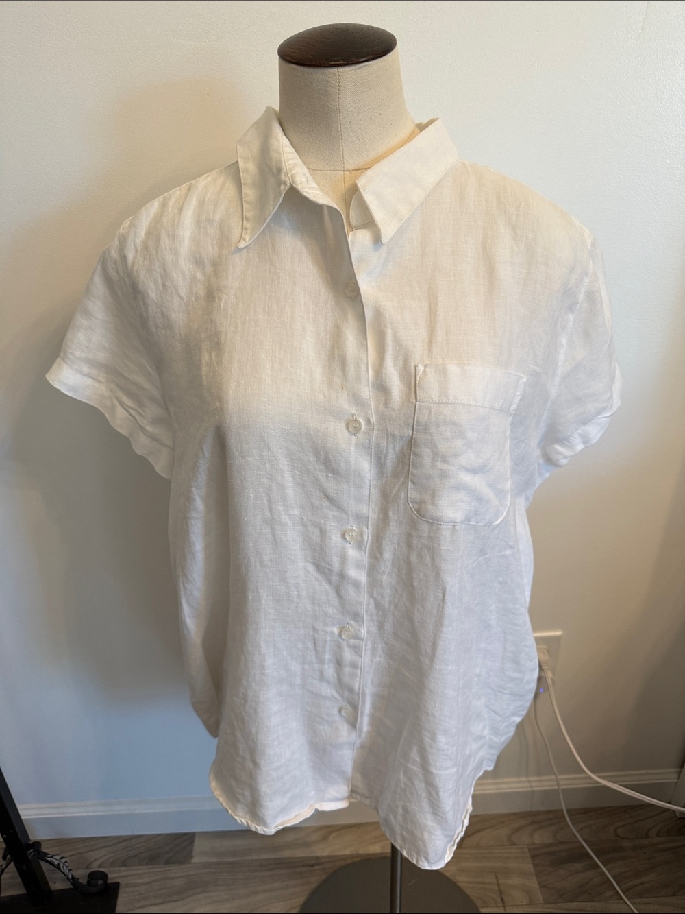 Liz Claiborne Petite White Short-Sleeve Linen Button-Front Blouse Sz L